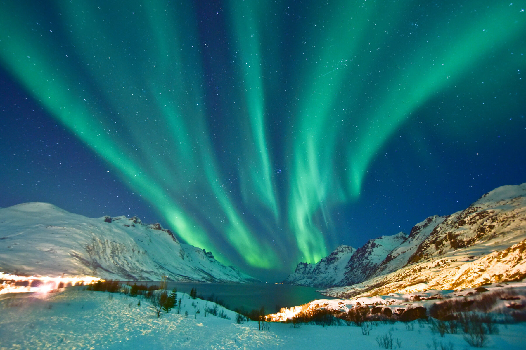 Aurora Borealis @minddune